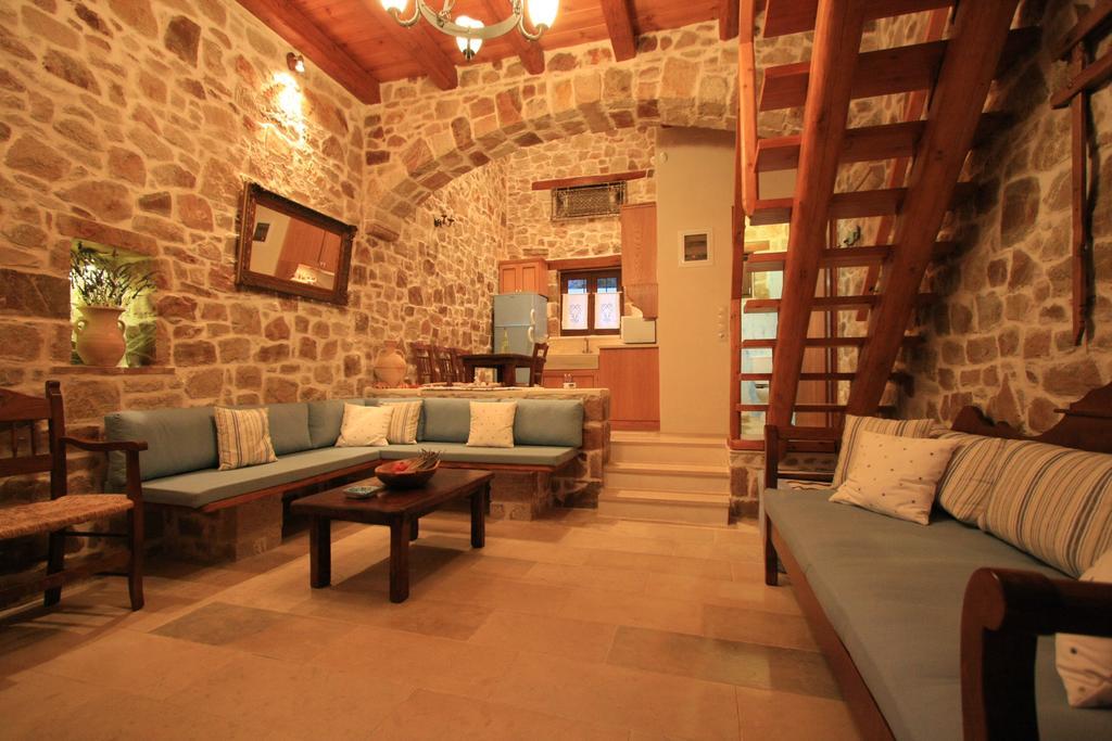 Lithos Traditional Guest Houses เซรอกัมโบส ห้อง รูปภาพ